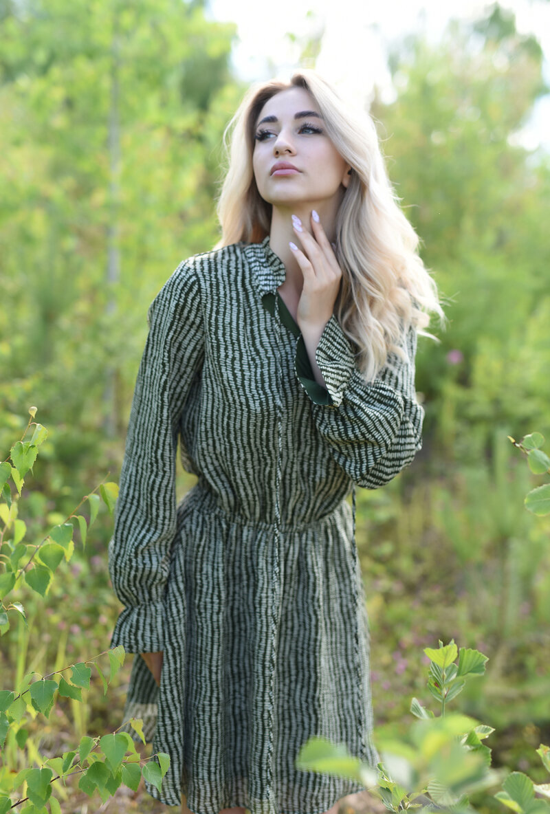 Инесса, 28 лет, 6 размер груди